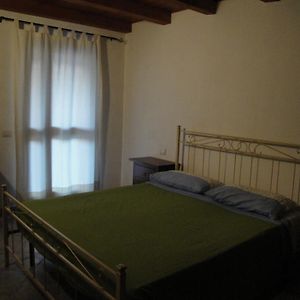 Camera con letto queen size